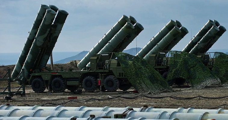 Η “μάχη των S-400”, η απώλεια της Πόλης και οι παράνομες γεωτρήσεις, Νεφέλη Λυγερού