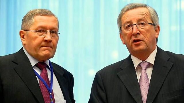 Κόντρα στην Ευρωζώνη για το κούρεμα κρατικού χρέους