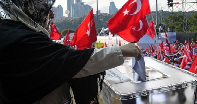 Σενάρια πρόωρων εκλογών στην Τουρκία, Κώστας Ράπτης