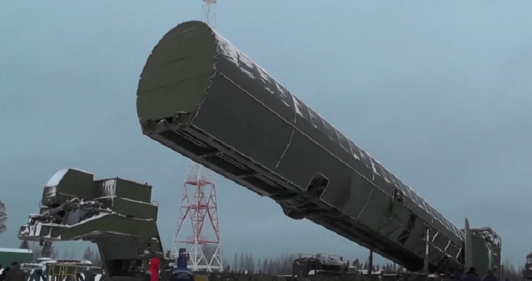 Ο Πούτιν παρουσίασε τον νέο βαλλιστικό πύραυλο Sarmat