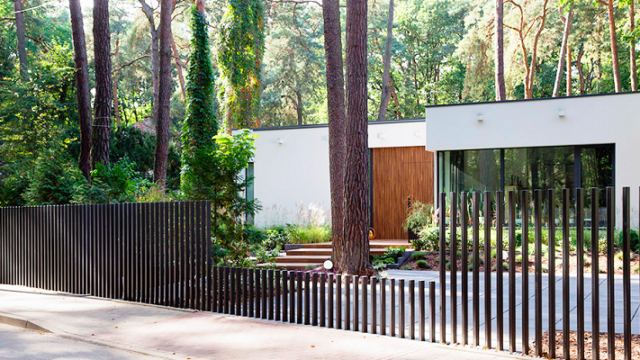 Ο "έξυπνος" φράχτης εξαφανίζεται μέσα σε δευτερόλεπτα