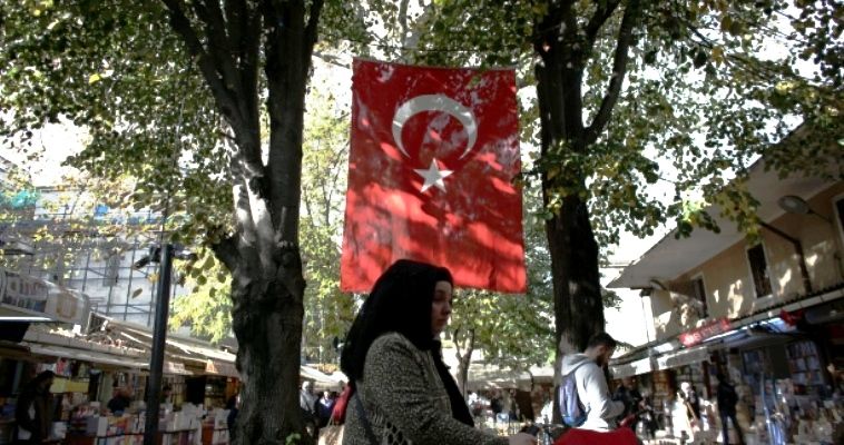 Εγκλωβισμένη στην "παγίδα Ερντογάν" η τουρκική οικονομία, Κώστας Μελάς