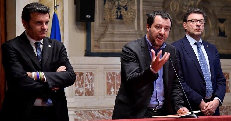 Σαλβίνι: Δεν θα βγάζαμε την Ιταλία από το ευρώ