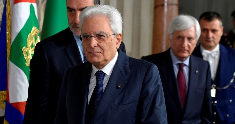 Ιταλικό Σύνταγμα: Καμιά θυσία δεν είναι αρκετή για την Ευρωζώνη, Δημήτρης Δεληολάνης