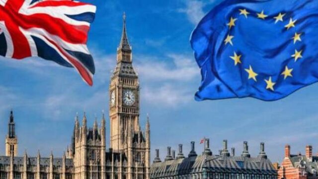 Υπέρ της αναβολής του Brexit Βρετανοί υπουργοί