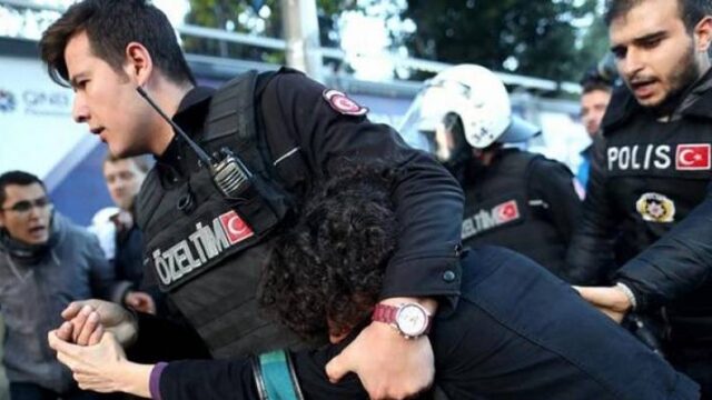Φυλακίζει κόσμο ακόμη και ώρες πριν τις εκλογές ο Ερντογάν