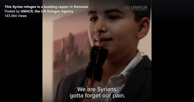 12χρονος πρόσφυγας δημιουργεί τραγούδια από τον πόλεμο