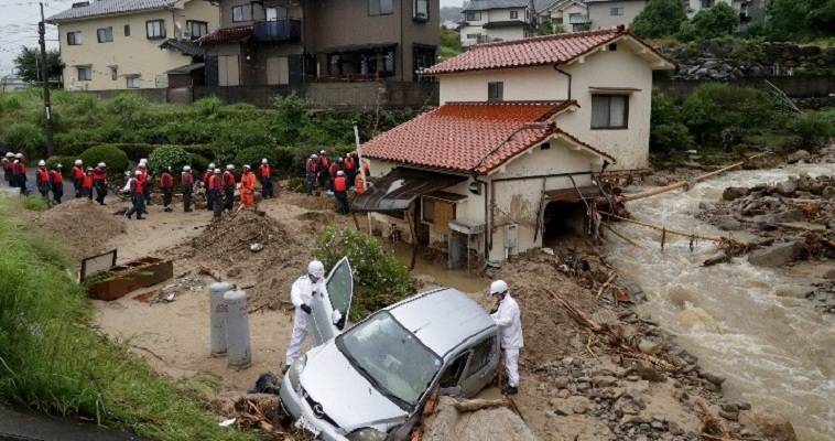 Ιαπωνία: Δεκάδες νεκροί από τις φονικές πλημμύρες
