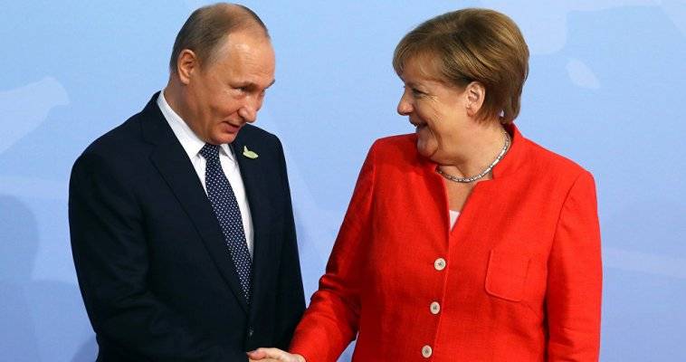 Πούτιν και Μέρκελ τα είπαν για Συρία, Λιβύη και Ουκρανία