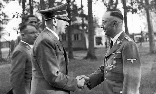 Δημοπρασία προσωπικών ειδών Χίτλερ και άλλων ναζιστών… διχάζει