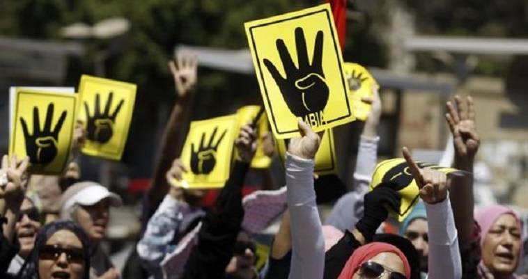 Εις θάνατον 75 ισλαμιστές στην Αίγυπτο για την «υπόθεση Ραμπάα»
