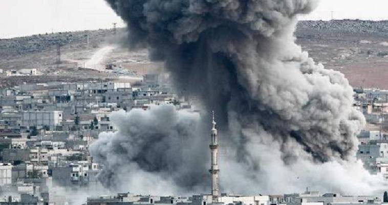 Αεροπορικές επιδρομές στην Ιντλίμπ, έπεσαν “βόμβες βαρέλια”