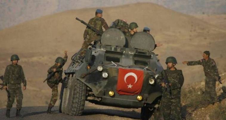 Ενισχύει τις δυνάμεις της στην Ιντλίμπ η Τουρκία