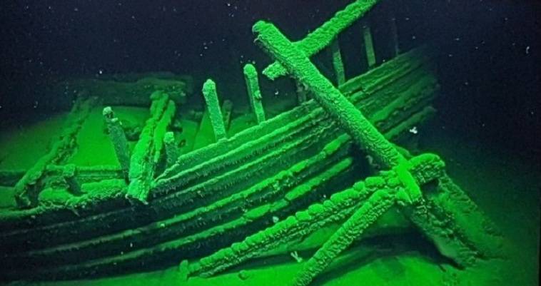 Αρχαίο ελληνικό πλοίο 2.400 ετών στη Μαύρη θάλασσα