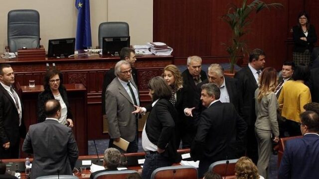 «Ζωοπανήγυρη» στο Κοινοβούλιο, καταγγέλλουν βουλευτές στα Σκόπια