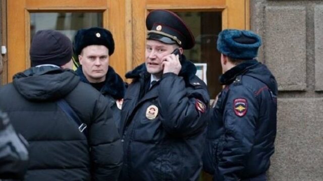 Συναγερμός στη Μόσχα: Απειλή βόμβας σε έξι εμπορικά κέντρα