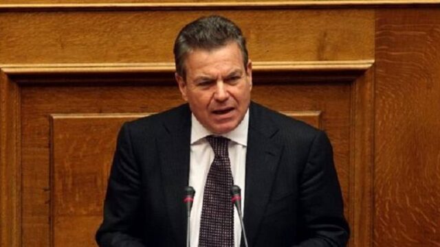 Πετρόπουλος: Κατάργηση διάταξης για περικοπή συντάξεων