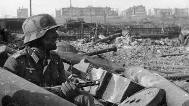 Επιχείρηση "Hubertus": H μάχη των σκαπανέων στο Στάλινγκραντ, Παντελής Καρύκας