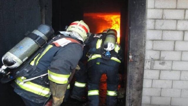 Γαλλία: 19 τραυματίες από πυρκαγιά σε πολυκατοικία