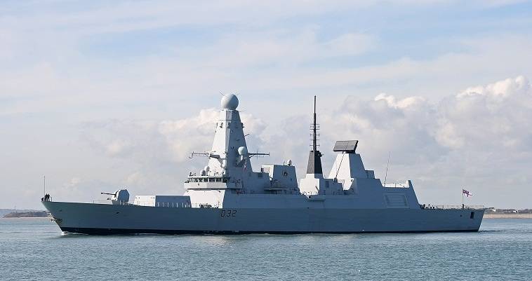 Βρετανικό πολεμικό πλοίο στη Μαύρη θάλασσα κατά Ρωσίας;