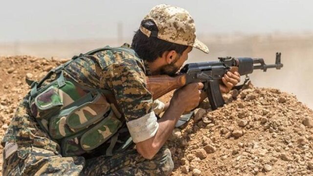 Αποχώρηση Κούρδων μαχητών από την Μανμπίτζ ανακοίνωσε η Δαμασκός