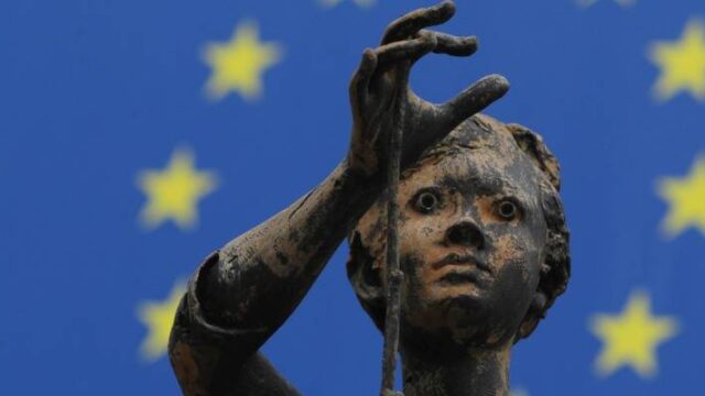Οδεύει η Ευρώπη προς μια νέα αυτοχειρία;, Θεόδωρος Ράκκας