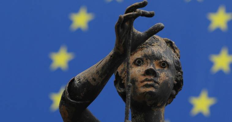 Οδεύει η Ευρώπη προς μια νέα αυτοχειρία;, Θεόδωρος Ράκκας