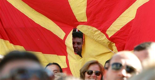 Οι πρώτες αντιδράσεις στα Σκόπια μετά την έγκριση των συνταγματικών αλλαγών