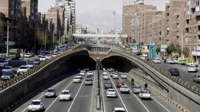Περιοχές της Τεχεράνης βουλιάζουν έως και 25 εκ. κατ’ έτος!