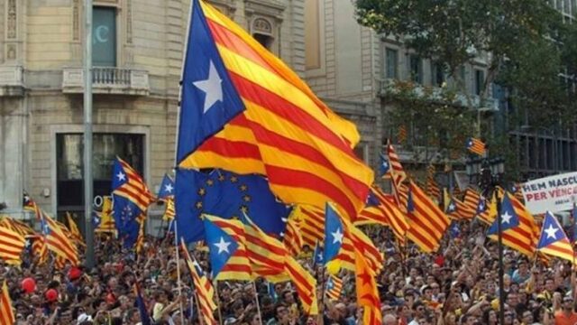 Εκλέχθηκαν βουλευτές πέντε Καταλανοί φυλακισμένοι για την απόπειρα ανεξαρτησίας