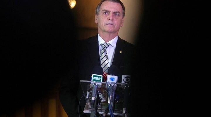 Μπολσονάρου: “Ανοικτός” για βάσεις ΗΠΑ στη Βραζιλία