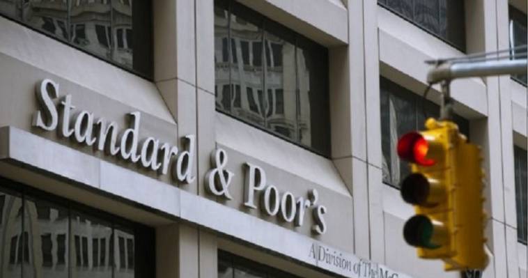 Στο «Β+» κρατα την Ελλάδα η Standard & Poors