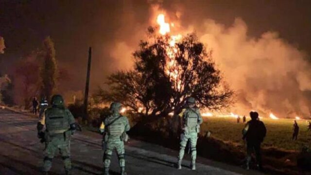 Δεκάδες νεκροί στο Μεξικό από έκρηξη σε πετρελαιαγωγό