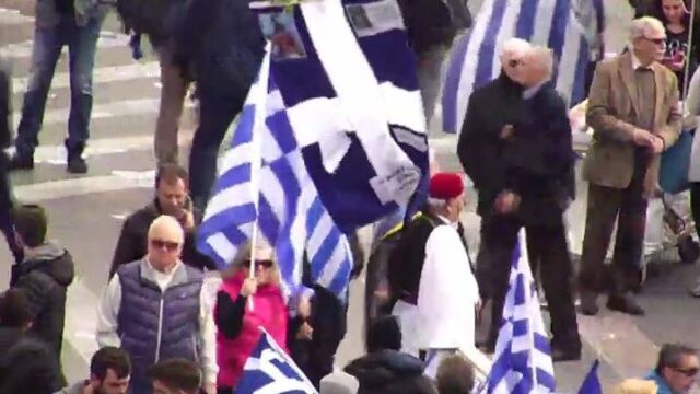 Καταφύγιο σε ξενοδοχείο από τα χημικά, κοριτσάκι στο νοσοκομείο