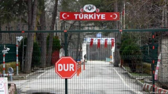 Περίπου 295.000 Σύροι επαναπατρίστηκαν από την Τουρκία