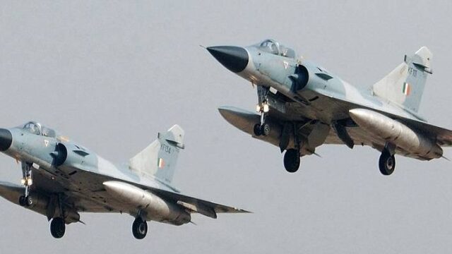 Ινδία: Αεροπορικές επιδρομές εντός του Πακιστάν… Πόλεμος;