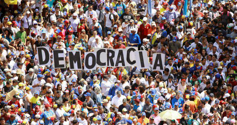 Επιτετραμμένος Μαδούρο, Βενεζουέλα, ελευθερία και τιμωρία
