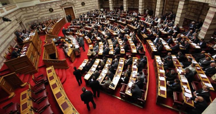 Ένταση στη Βουλή για την «τροπολογία Κουντουρά»