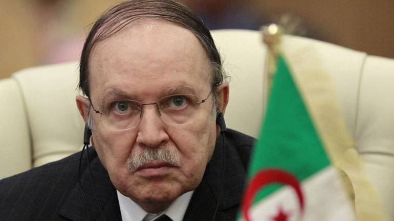 Αλγερία: Τελικά ο Μπουτεφλίκα δεν θα διεκδικήσει πέμπτη προεδρική θητεία