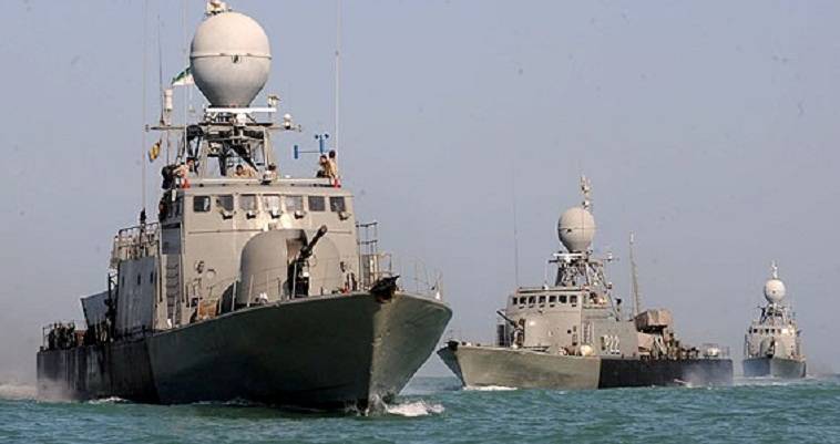 Περσικός: Το Ιράν παρακολουθεί τα αμερικανικά πλοία