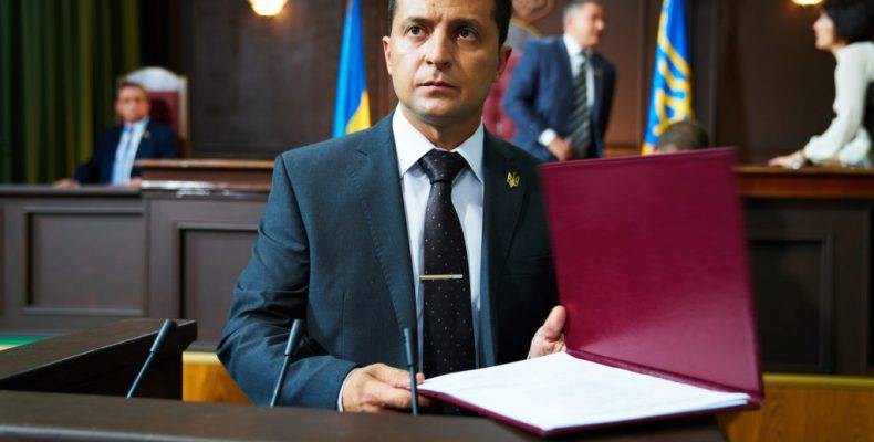 Ουκρανία-προεδρικές: Σήμερα ξεκινά μια νέα ζωή χωρίς διαφθορά, δήλωσε ο Ζελένκσι