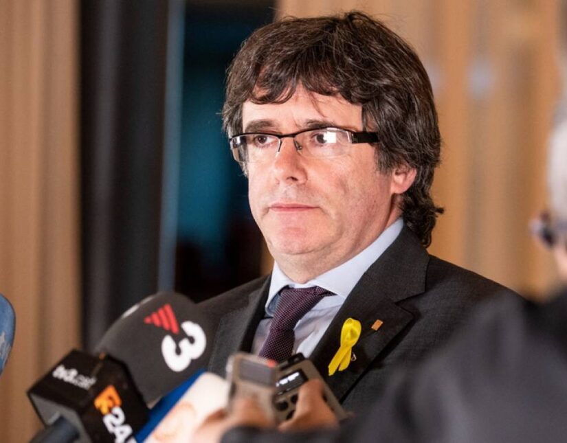 Ισπανία: Ο Κάρλες Πουτζντεμόν επικεφαλής της λίστας του αυτονομιστικού Junts per Catalunya
