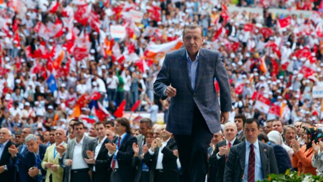 Τουρκία- εκλογές: Ο Ερντογάν χάνει την Άγκυρα αλλά κερδίζει την Κωνσταντινούπολη