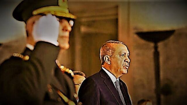 Ποιος κρατάει τον Ερντογάν στην εξουσία; Mehmet Efe Çaman