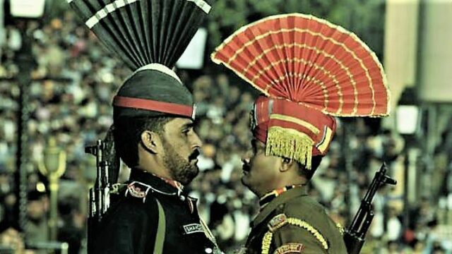 Το θερμό επεισόδιο Ινδίας-Πακιστάν και η στρατιωτική σύγκριση