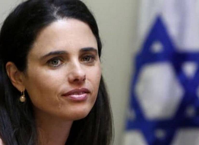 Ισραήλ: Η υπουργός Δικαιοσύνης που ψεκάζεται με το άρωμα “Φασισμός”!