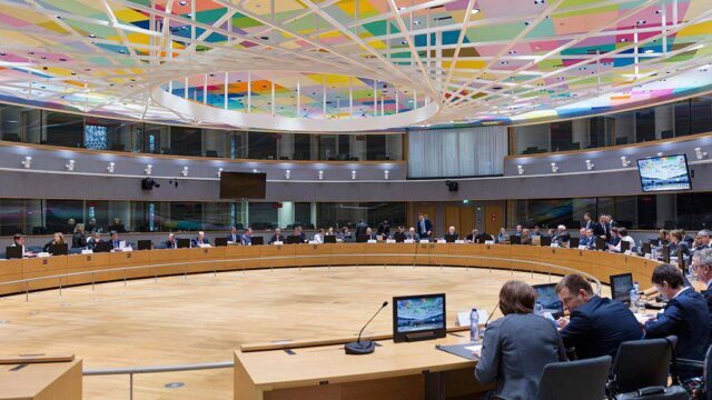 Γραμμή πίστωσης από τον ESM για τον κορονοϊό… στηρίζει το Eurogroup