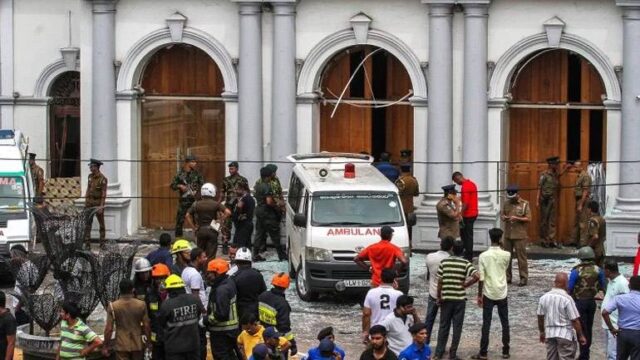 Σρι Λάνκα: Εκρηκτικά και ένα λάβαρο του ISIS βρέθηκαν σε σπίτι των δραστών