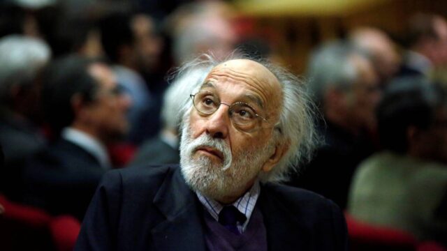 Οι δύο δικηγόροι αρνούνται το κατηγορητήριο για τη μαφία των φυλακών