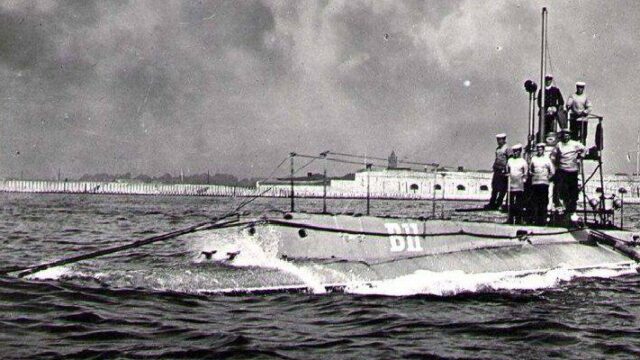 Υποβρύχιο Β-11: Βυθίζοντας τουρκικό θωρηκτό στα Δαρδανέλια, Παντελής Καρύκας